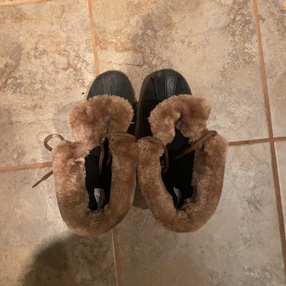 Winter Boots! - Picture 3 of 3